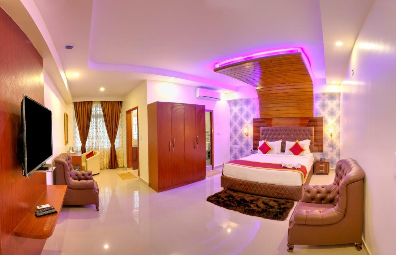 Hotel The Prince Royal Bangalore Eksteriør billede