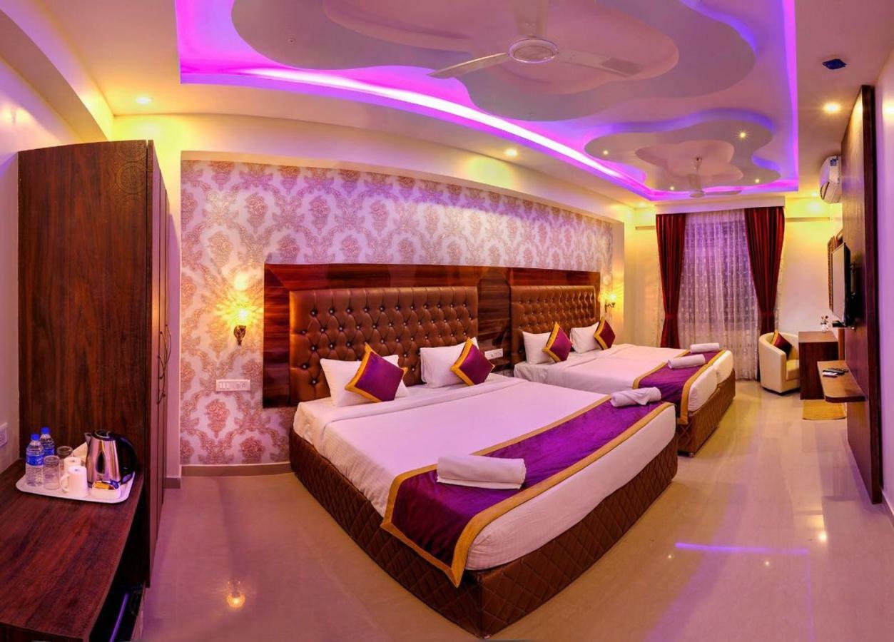 Hotel The Prince Royal Bangalore Eksteriør billede